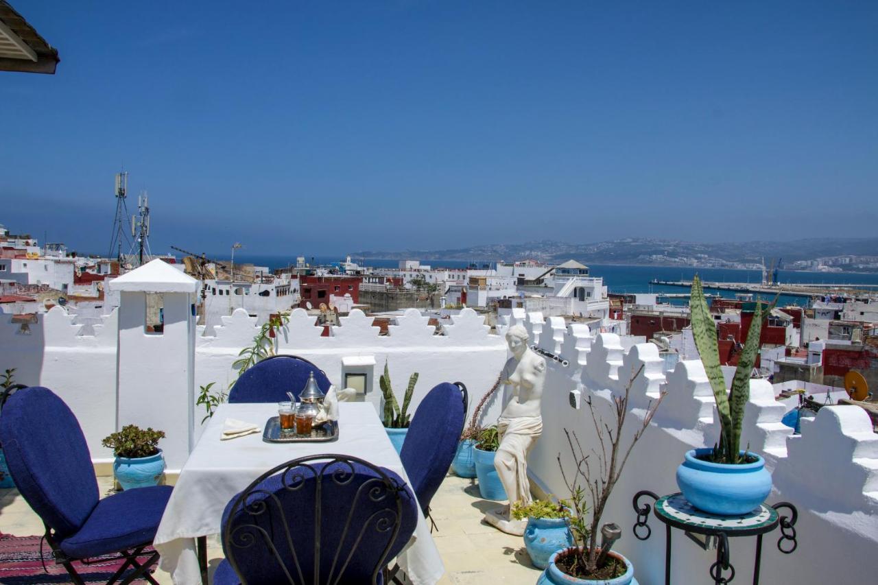 Dar Tinjaa Bed and breakfast 3*